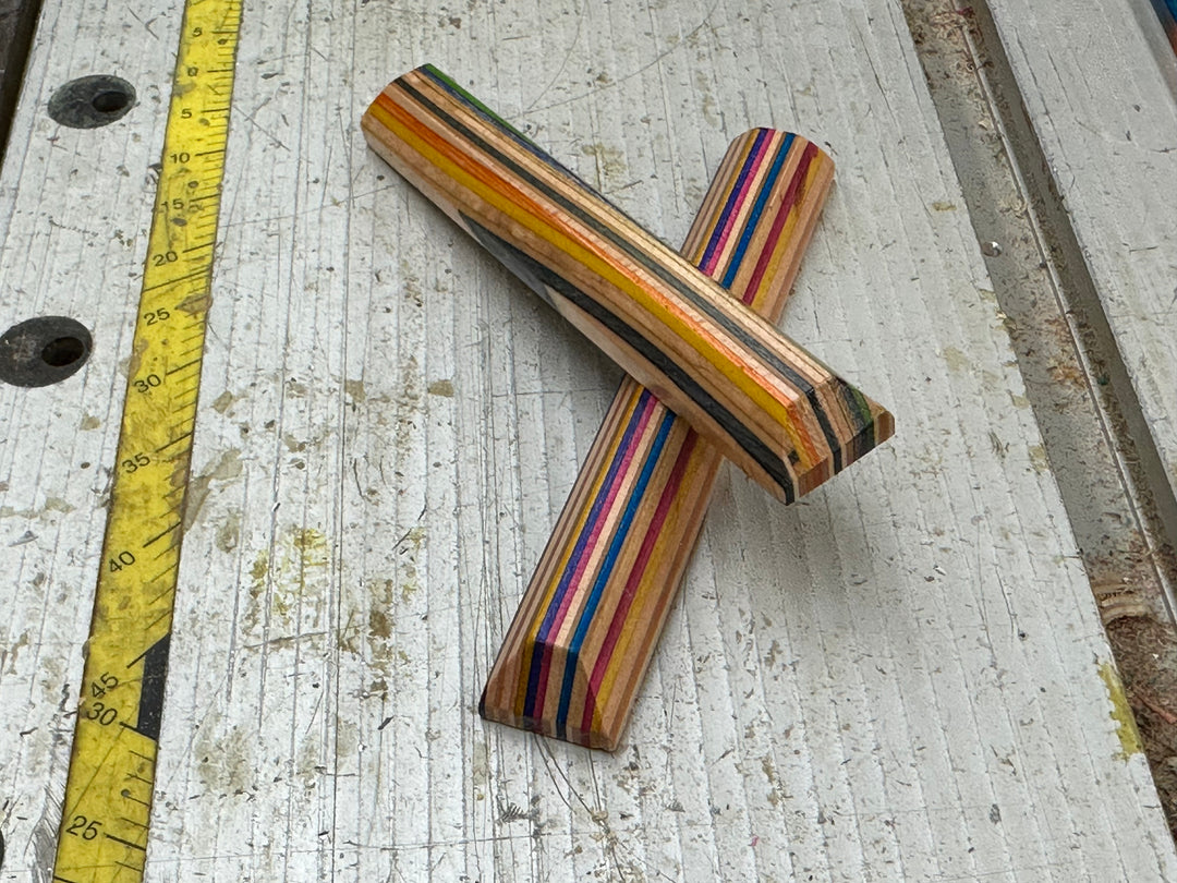 6" Dyed Hard Maple Curb